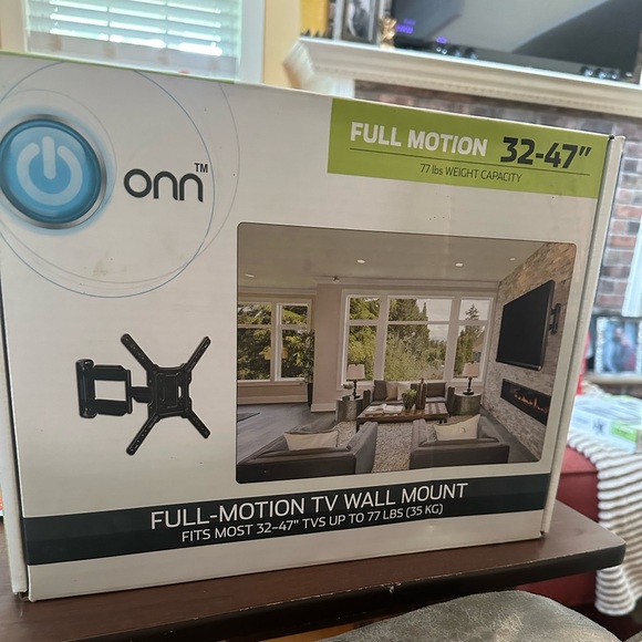 ONN Full Motion Audio Video Mount for TV's 32-47 Max Loading Weight 77 lbs - Picture 2 of 2